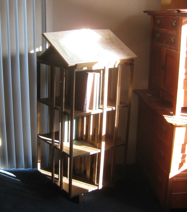 Revolving Bookcase thumbnail 2